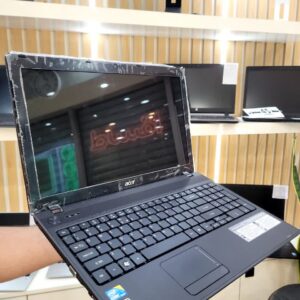 لپتاپ استوک Acer Aspire 5742G 🧠 پردازنده: CORE i5 M430 – قدیمی ولی باحال برای کارای ساده 💾 رم: ۸ گیگ (عالی برای مالتی‌تسک) 🗂 SSD 240G SATA 🎮 گرافیک: ۲ گیگ GeForce GT 540 – اجرای بازی‌های سبک و نرم‌افزارهای گرافیکی 🖥 صفحه‌نمایش: ۱۵.۶ اینچ با کیفیت معمولی اما کاربردی