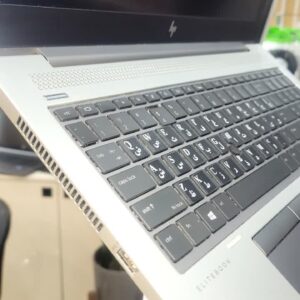 لپتاپ استوک HP ZBOOK 15  🧠 پردازنده: CORE i7 8665U –  💾 رم: 16 گیگ (قابلیت راحت ارتقا) 🗂 حافظه : 512 گیگ – SSD برای سرعت عالی - قابل ارتقا 🎮 گرافیک: 4 گیگ AMD WX 3200– اجرای بازی‌ها و نرم‌افزارهای گرافیکی 🖥 صفحه‌نمایش: ۱۵.۶ اینچ با کیفیت فول اچ دی