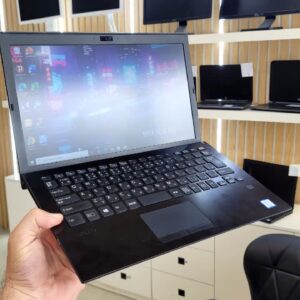 لپتاپ استوک سونی وایو 😍#Sony VAIO VJPG11C12N😍 ✅ Core i5-8250U (نسل هشتم قدرتمند) ✅ ۸ گیگ رم ✅ ۱۲۸ SSD NVMe پرسرعت ✅ صفحه Full HD با کیفیت فوق‌العاده ✅ وزن فقط ۱.۰۹ کیلو! (مناسب برای دانشجو و مسافر)