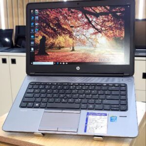 لپ‌تاپ اچ پی 640 G1  در حد آک COR I7 نسل 4 رم 8 SSD 256